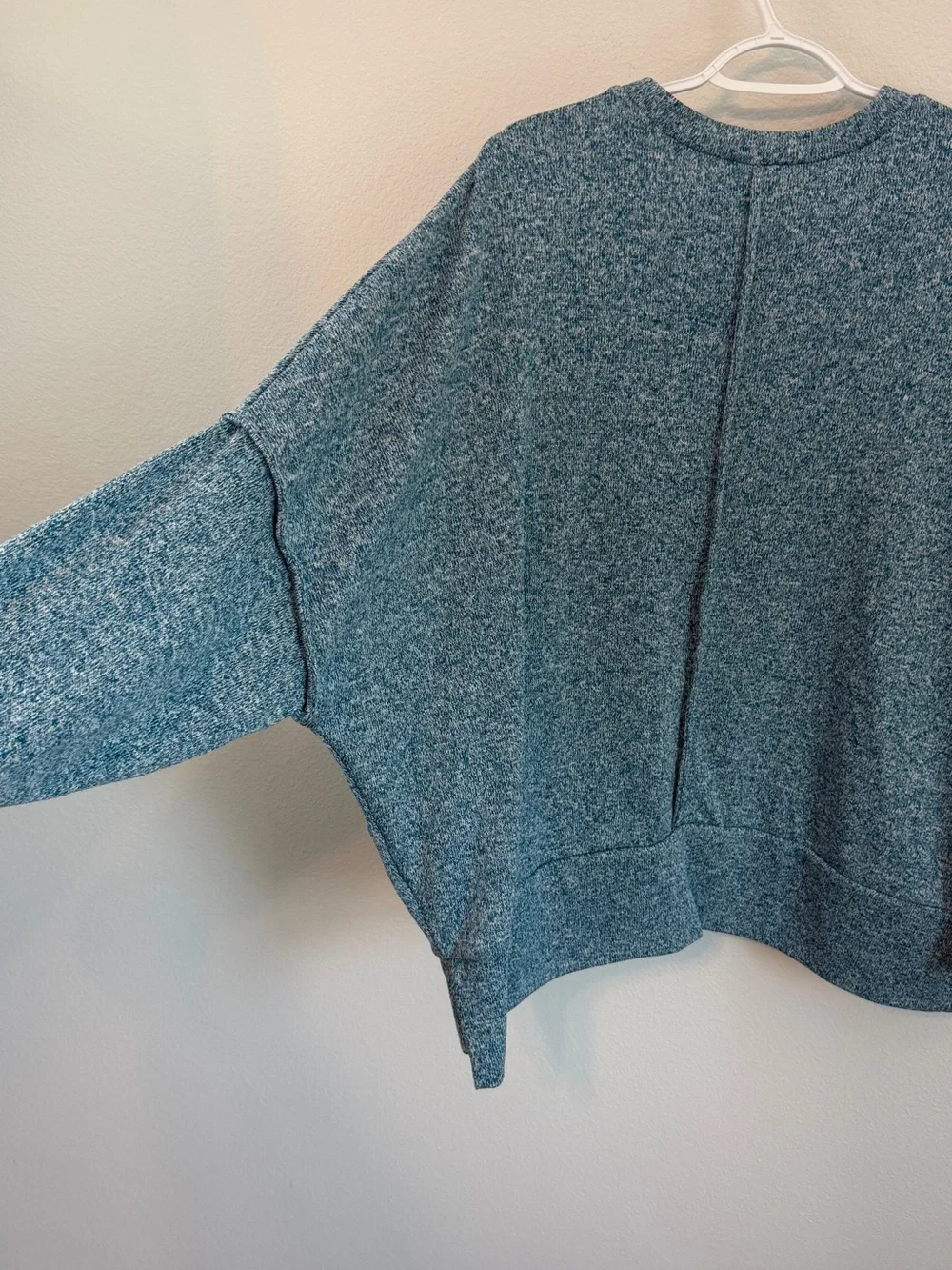 Zenana Outfitters Heathered Blue Crewneck Sweater